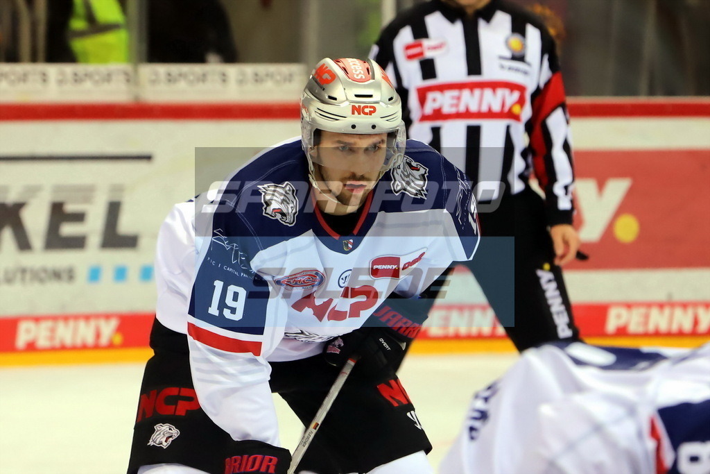 Tim Fleischer - NIT | Tim Fleischer - NIT - Realisiert mit Pictrs.com