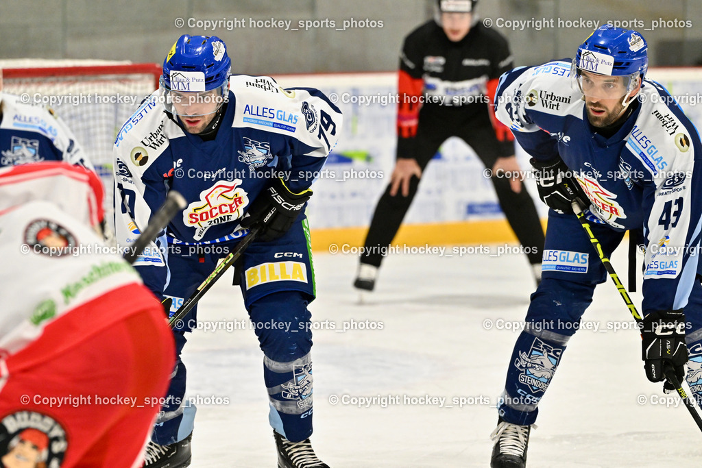 ESV FERLACH vs. ESC SOCCERZONE STEINDORF | #79 Petrik Benjamin ESC Steindorf, #43 Oraze Martin ESC Steindorf, ESV FERLACH vs. ESC SOCCERZONE STEINDORF, ESV FERLACH vs. ESC SOCCERZONE STEINDORF am 22.11.2024 in Ferlach (Eishalle Ferlach ), Austria, (Photo by Bernd Stefan)