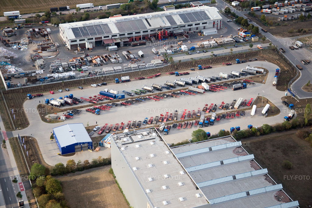Luftbild: Worms, Industriegebiet Im Langgewan, Spedition Kube & Kubenz in Worms im Bundesland Rheinland-Pfalz in Deutschland. Foto: IMG_084338.jpg vom 02.09.2015 durch Werner Riehm/FLY-FOTO.de