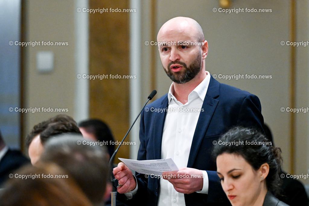 Landhaus Linz_ Promenade_ Landtagssitzung_ 07.03.2024-69 | 07.03.2024, Landhaus Linz AUT, Promenade, Landtagssitzung, im Bild Severin Mayr (Die Gruenen, Klubobmann)