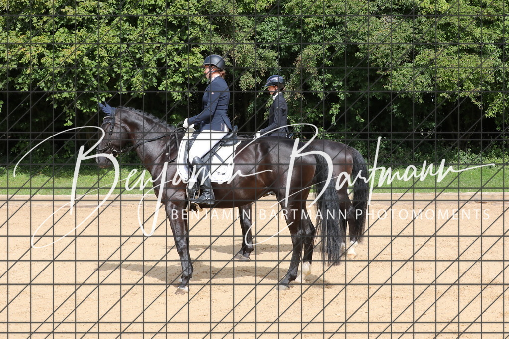 AZ2A2096 | Benjamin Bartmann Photomoments