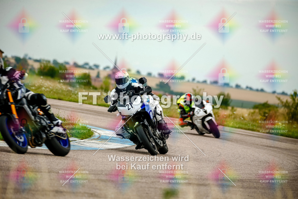 Chambley Juli-2327 | Hier findet Ihr Bilder von Touristenfahrten auf der Nürburgring Nordschleife oder von anderen Veranstaltungen die ich besucht habe. Viel Spass beim Durch Schauen 