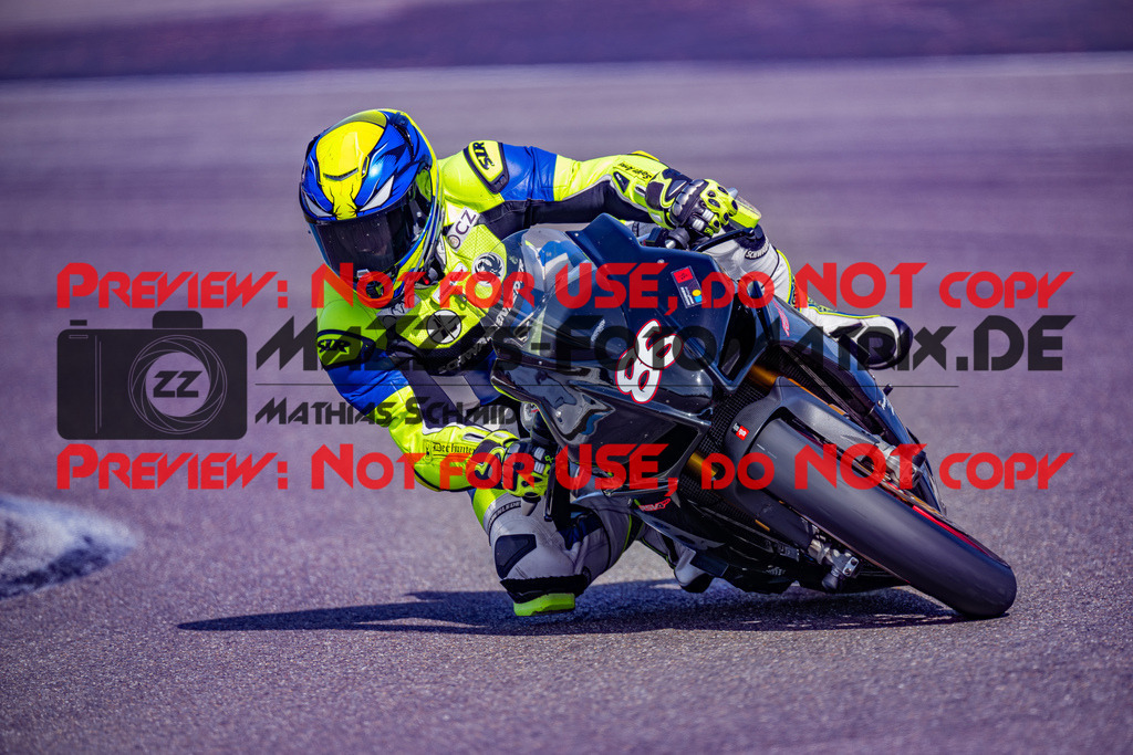 MaZZes_Fotomatrix_20260406_6007705_8036-2 | ROT