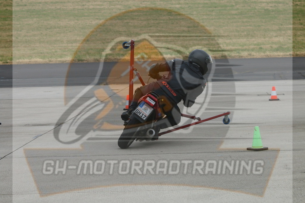 IMG_3290 | gh-motorradtraining-foto.de - Realisiert mit Pictrs.com