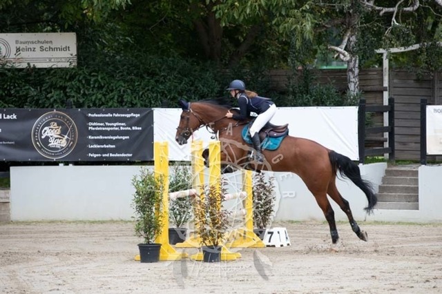 2B4A1633 | pixelfaenger - Realisiert mit Pictrs.com