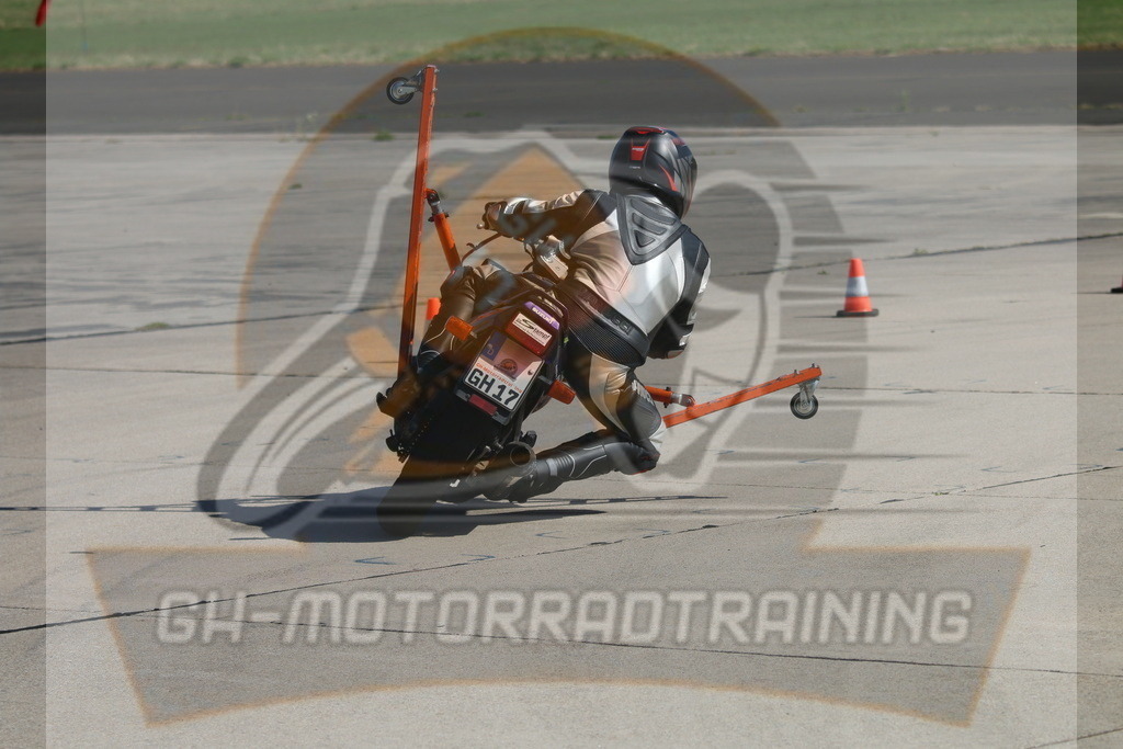 IMG_3709 | gh-motorradtraining-foto.de - Realisiert mit Pictrs.com