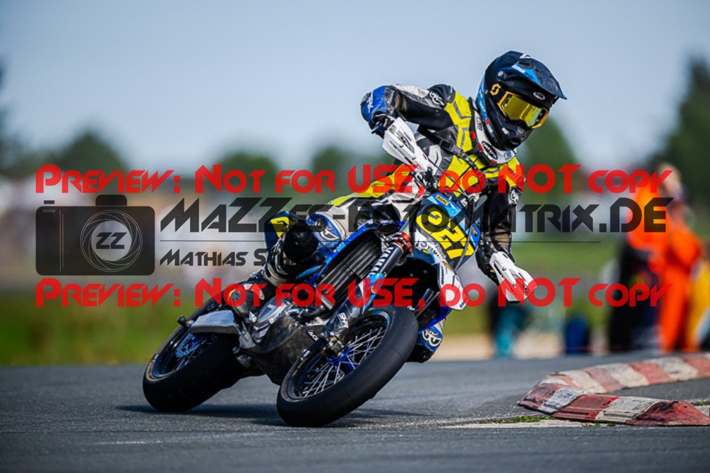 MaZZes_FotoMatrix_220903_4407 | S2