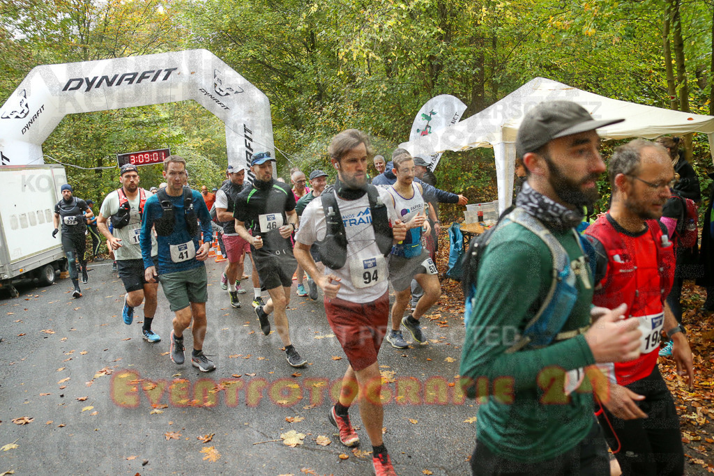 241027_1009_EX1_3601 | Sportfotografie im Rhein-Sieg Kreis, Köln, Bonn, NRW, Rheinland Pfalz, Hessen, etc. Unser Tätigkeitsfeld umfasst den Laufsport vom Volkslauf über den Marathon, Duathlon, Triathon bis zum Ultralauf wie Kölnpfad Ultra oder Schindertrail.