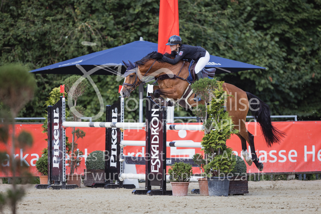 220730_BHO_ST_2Ph-M1-2-111 | Deine schönsten Turniermomente als professionelle Fotos! Entdecke hochwertige Pferdesport-Fotografie im Online-Shop. Jetzt Fotos finden & bestellen!