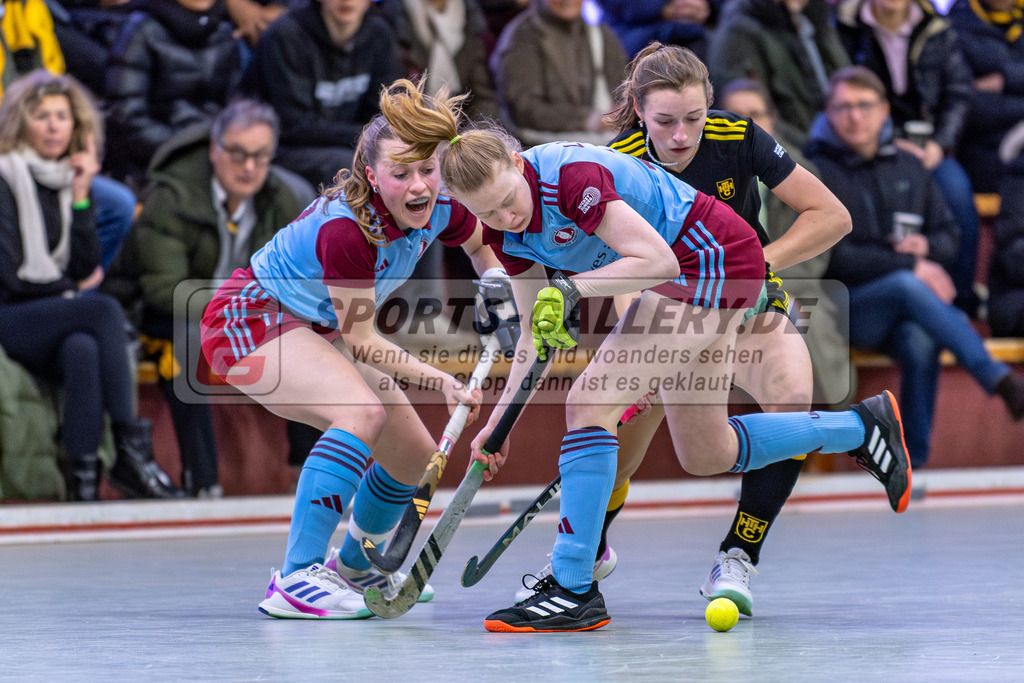 SM_2025-01-12_wD5_-90 | 1.Bundesliga Hallenhockey  (W) UHC - HTHC / 2:3 (2:1)