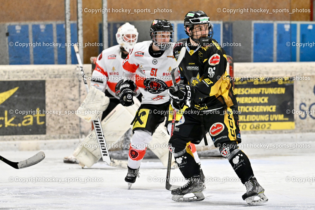 EC MET PHOTOVOLTAIK HORNETS SPITTAL vs. EV ZELTWEG MURTAL LIONS | #96 Peharz Joshua EC Hornets Spittal, #51 Dudas Michal EV ZELTWEG MURTAL LIONS, EC MET PHOTOVOLTAIK HORNETS SPITTAL vs. EV ZELTWEG MURTAL LIONS, EC MET PHOTOVOLTAIK HORNETS SPITTAL vs. EV ZELTWEG MURTAL LIONS am 08.02.2026 in Spittal an der Drau (Eissportzentrum Spittal), Austria, (Photo by Bernd Stefan)