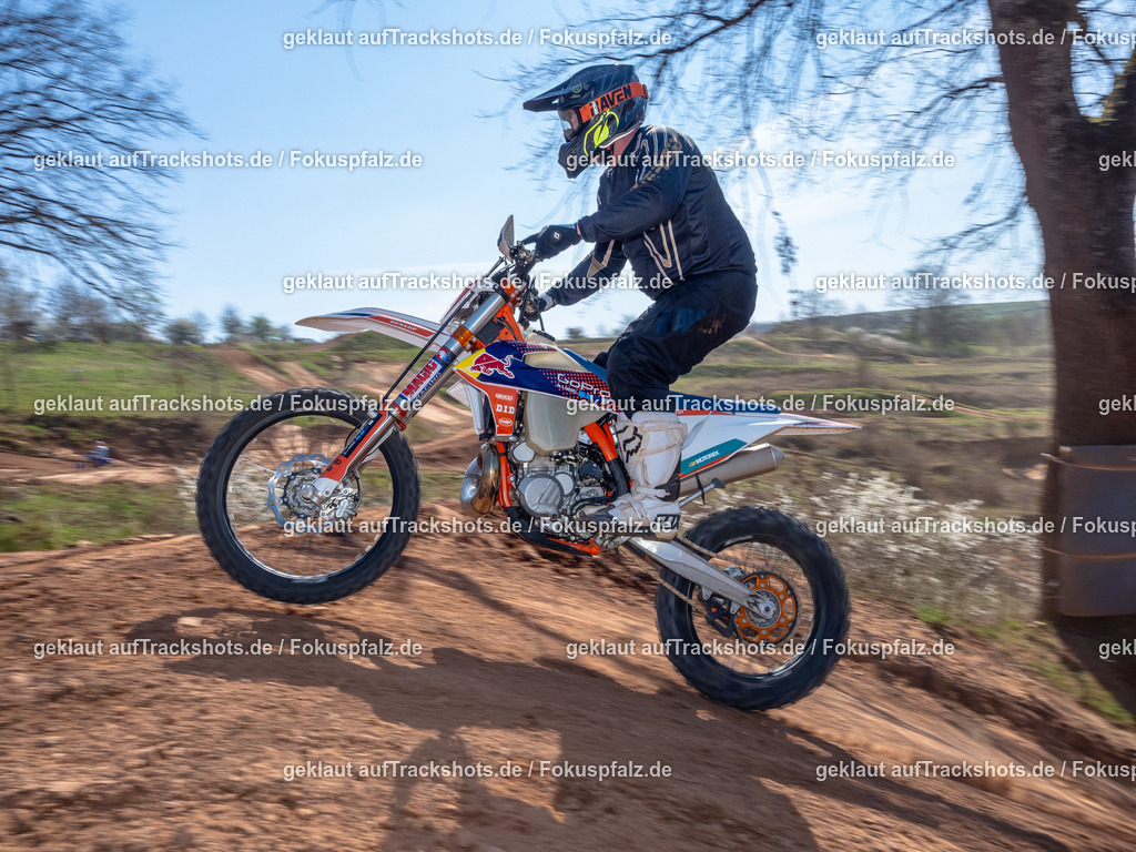 Schweyen040525-78 | Trackshots.de / Fokuspfalz.de - Realisiert mit Pictrs.com