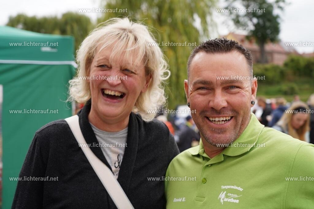 DSC05022 | Lichterlauf  - Realisiert mit Pictrs.com