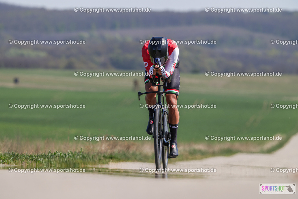 368A2919 | Neusiedlersee Radmarathon 2026@sportshot_your_pictrs #yourpictures#roadtowm2029 #nrm #neusiedlerseeradmarathon #neusiedlersee #neusiedlerseetourismus #burgenland #mörbisch #nrm26 #burgenlandtourismus #voglundco #poweredbyburgenlandtourismus #radsport #rad #marathon #ucigranfondo #visitburgenland #ucigranfondoworldseries
