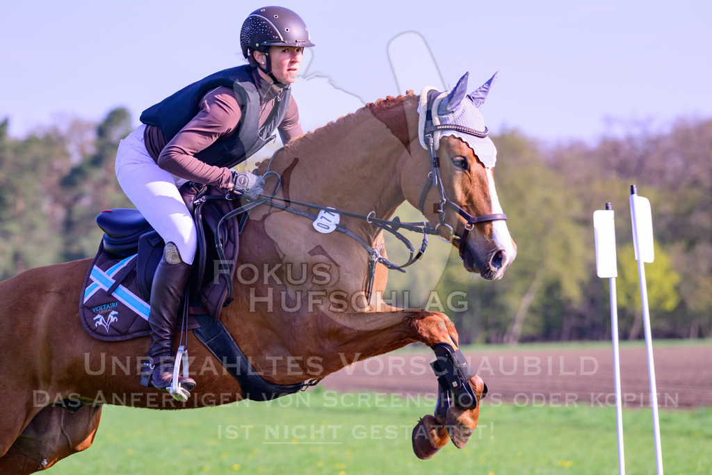 18042026-Gernlinden-02-0554 | Fokus Hufschlag Fotografie - Realisiert mit Pictrs.com