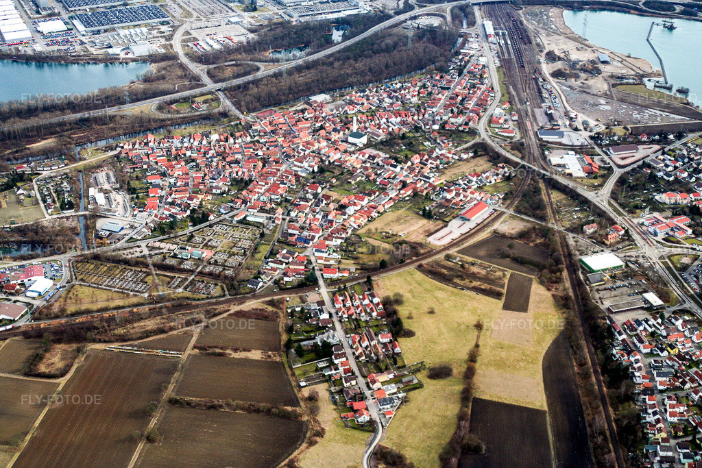 Luftbild: Stadt von Westen in Wörth am Rhein im Bundesland Rheinland-Pfalz in Deutschland. Foto: IMG_1018.jpg vom 19.02.2006 durch Werner Riehm/FLY-FOTO.de