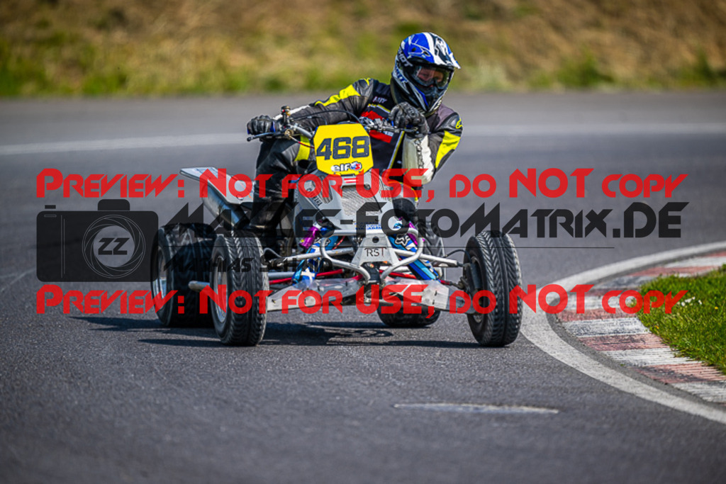 MaZZes_FotoMatrix_230528_5933 | QUAD