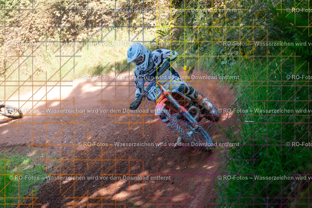 Wolfshausen 3 Lauf -821 | Sportfotografie von RO-Fotos: Motorsport, Motocross, Enduro, Laufveranstaltungen und Triathlon. Professionelle Fotos von Sportlern und Events. - Realisiert mit Pictrs.com