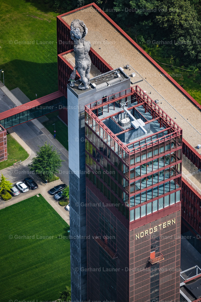 4050065 | Herkules auf dem Nordsternturm, Zeche Nordstern, Gelsenkirchen