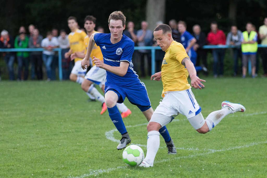 SG Morshausen - TSV Emmelshausen | Sportfotografie Hermann-Josef Stoffel - Realisiert mit Pictrs.com