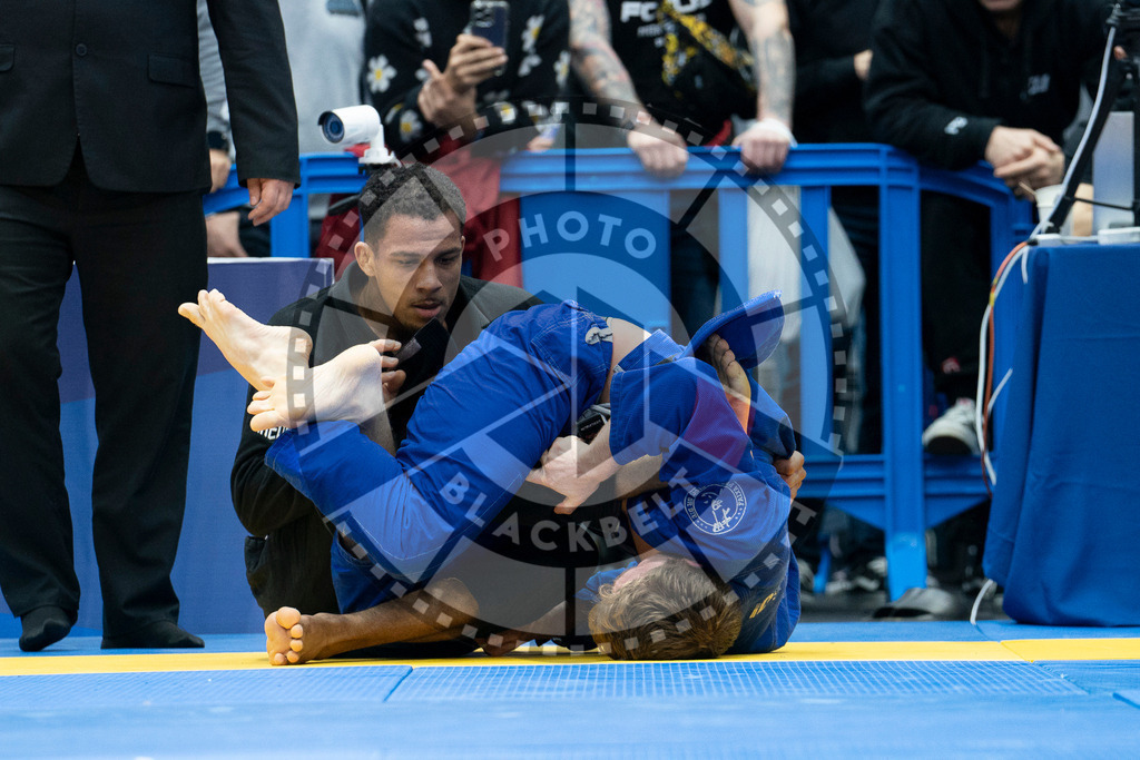 20240126PBB1096 | Fighters compete during the Brazilian Jiu-Jitsu European Championship of the IBJJF in Paris, France, on January 26, 2024.