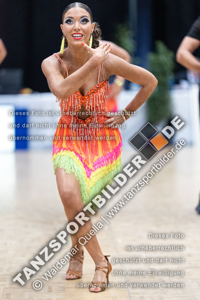 20240406-11577 | Hier finden Sie Tanz Bilder vom Latein und Standard Formationen tanzen. Sportbilder vom Tanzsport. Schöne Fotos und von Weltmeisterschaft, Europameisterschaft, Bundesliga, Regionalliga, Oberliga und Landesliga sowie von GOC Stuttgart, DanceComp, WM Bremen