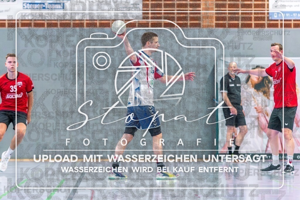 Regionsoberliga Herren Lüneburg-Stade - MTV Soltau vs. HBV 91 Celle | Max Kentel (HBV 91 Celle #33); Regionsoberliga Herren Lüneburg-Stade - MTV Soltau vs. HBV 91 Celle am 25.04.2026 in Sporthalle Oberschule Soltau, Soltau - Realisiert mit Pictrs.com