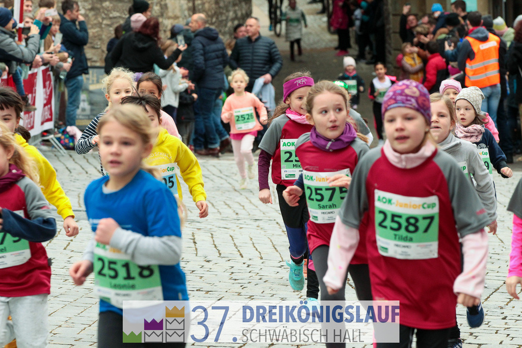 AOK JuniorCup 400m | 3Koenigslauf 2023 - Realisiert mit Pictrs.com