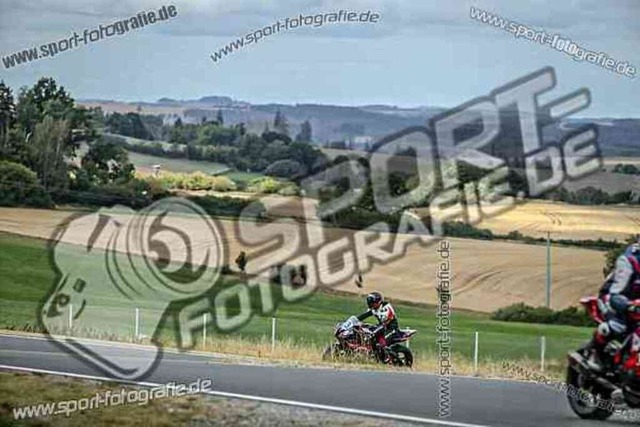 pubi0069 | Professionelle Fotos von Sportveranstaltungen, aber auch Hochzeiten und anderen Events. - Realisiert mit Pictrs.com
