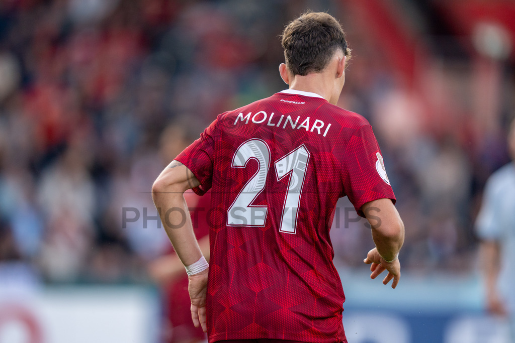 SG Sonnenhof Großaspach vs. Arminia Bielefeld, Fussball, DFB-Pokal, 1. Runde, 22.08.2026 | Luca Molinari (SG Sonnenhof Großaspach, #21),SG Sonnenhof Großaspach vs. Arminia Bielefeld, Fussball, DFB-Pokal, 1. Runde, 22.08.2026,DFB regulations prohibit any use of photographs as image sequences and/or quasi-video