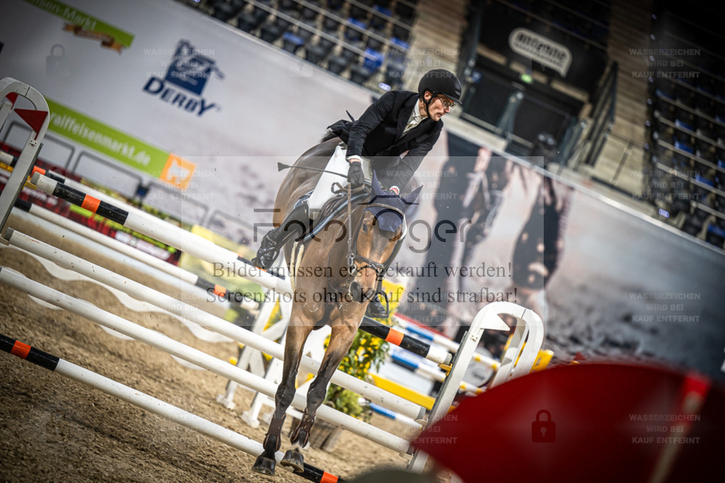 DOS_4653 | Entdecke hochwertige Reitturnierfotos von Foto Oger. Professionell, emotional und authentisch – jetzt Lieblingsmomente im Shop bestellen. - Realisiert mit Pictrs.com