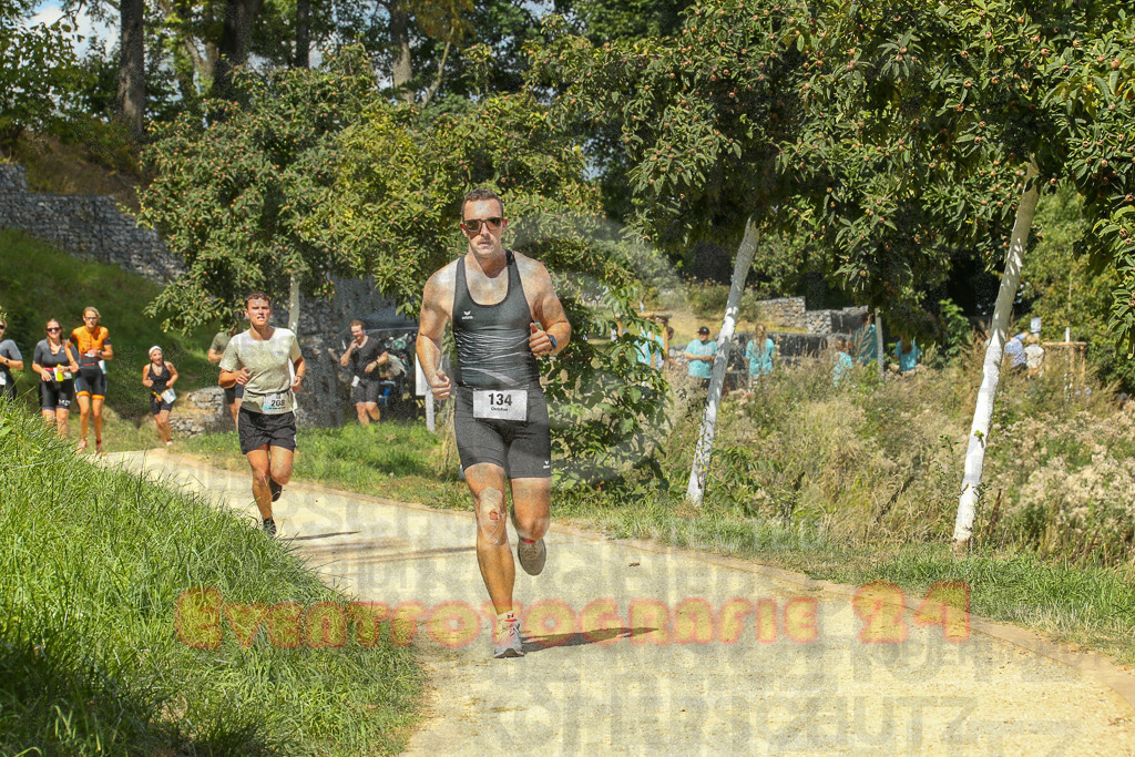 250824_1241_EX1_0193 | Sportfotografie im Rhein-Sieg Kreis, Köln, Bonn, NRW, Rheinland Pfalz, Hessen, etc. Unser Tätigkeitsfeld umfasst den Laufsport vom Volkslauf über den Marathon, Duathlon, Triathon bis zum Ultralauf wie Kölnpfad Ultra oder Schindertrail.