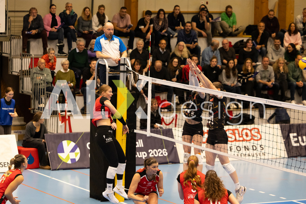 Volleyball I Frauen I Saison 2025-2026 I CEV Volleyball Challenge Cup 2026 | Women I 16th Finals I VC Kanti Schaffhausen - TJ Ostrava I 03.12.2025 | VC Kanti Schaffhausen - 9 Jordan Lockwood (USA) – Diagonal - Realisiert mit Pictrs.com