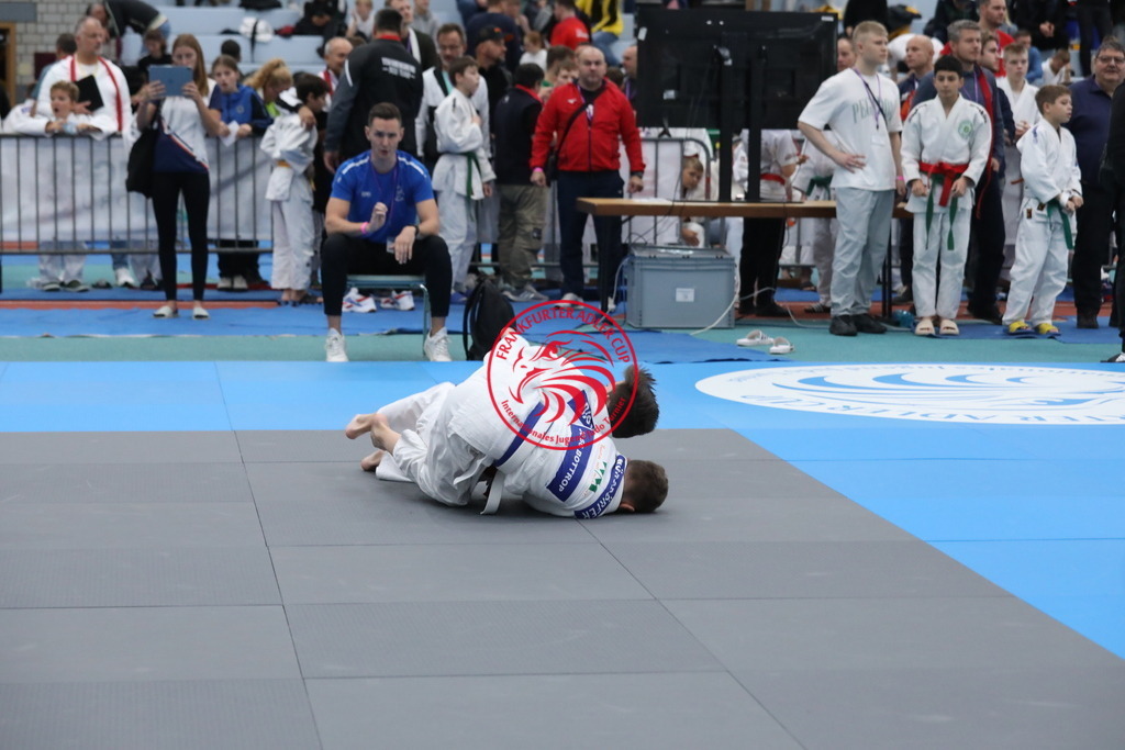 1J7A2602 | Fotos vom Adler Cup - Pictures from Adler Cup

Hier findet Ihr alle Eindrücke und großen Momente der Adler Cup Wochenenden. Here you will find all impressions and great moments of the Adler Cup weekends. - Realisiert mit Pictrs.com