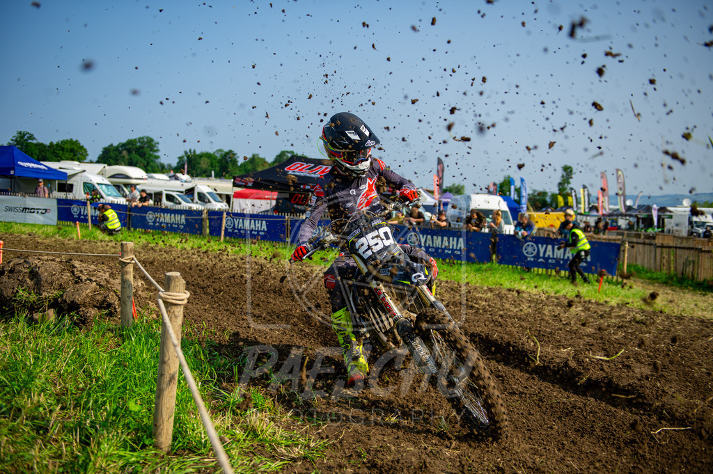MX 2 (234) | Paeschuphoto Shop - Wer nicht sucht der auch nicht findet.Ob Motocrossbilder oder von einem besuchtem Spiel, Hauptsache Action. - Realisiert mit Pictrs.com