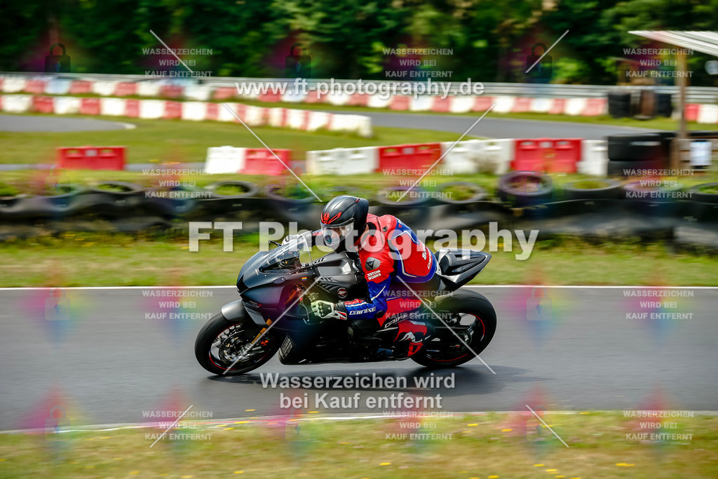 VBK-4819 | Hier findet Ihr Bilder von Touristenfahrten auf der Nürburgring Nordschleife oder von anderen Veranstaltungen die ich besucht habe. Viel Spass beim Durch Schauen 