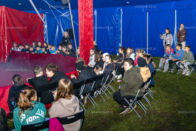 Zirkusvorstellung der MS Feldkirchen Digital | Bildershop von pixelworld.at - Realisiert mit Pictrs.com