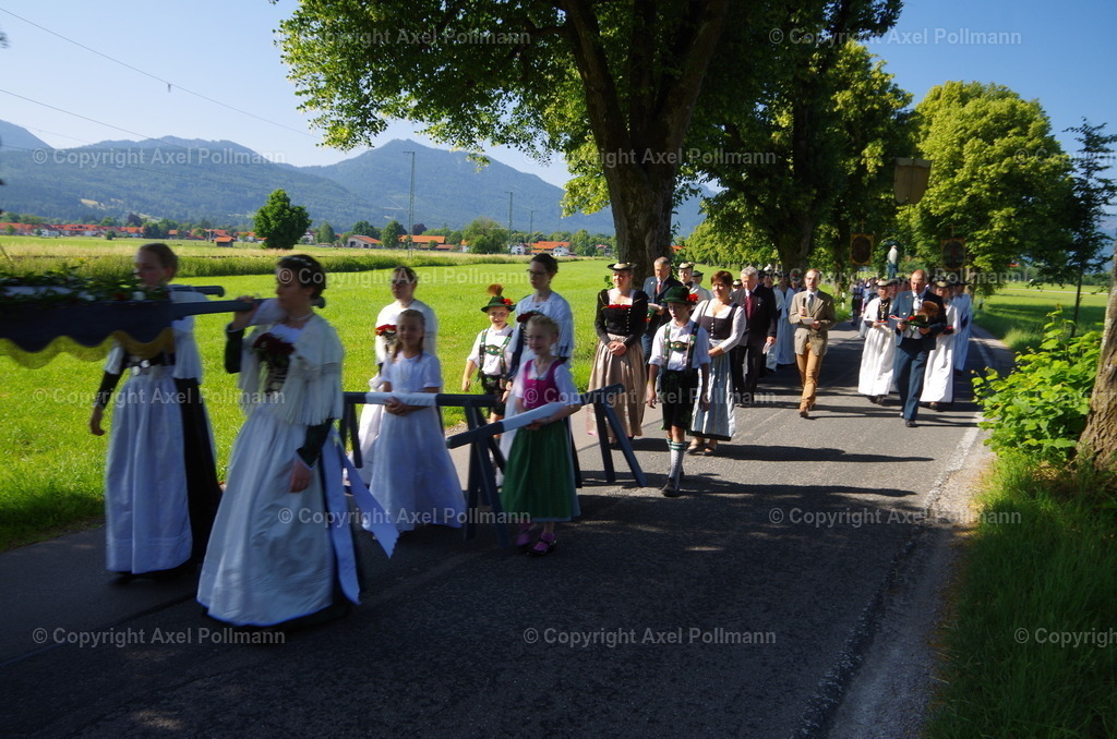 IMGP5027 | fotografiert von Axel PollmannLeonhardi Wallfahrt Benediktbeuern und Murnau, Fronleichnam, Fasching, Landschaft im Loisachtal und Benediktbeuern  - Realisiert mit Pictrs.com