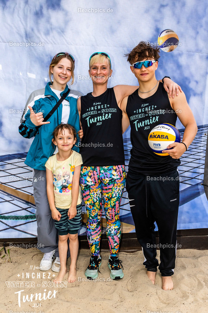 2023-00069258-Vater-Sohn-Turnier | 18.05.2023; Berlin Foto: Gerold Rebsch - www.beachpics.de