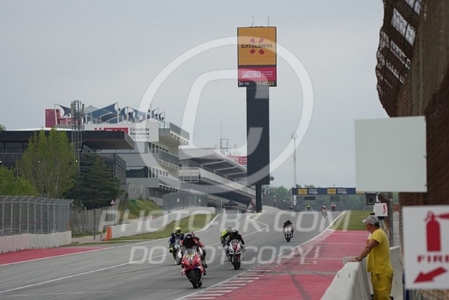 2025_04_13_PBK_34103 | Sportfotografie; SlowMotion; Video; Rennstrecke; Hafeneger; Speer; Racing; RSE; BMW; CBO; Trackday; Motorsportarena; Hockenheimring; Brno; Most; Barcelona; Valencia