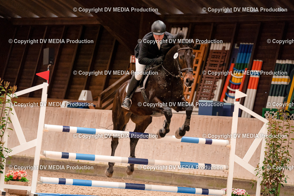 Springen Tag 1-400 | dv-media-shop - Realisiert mit Pictrs.com