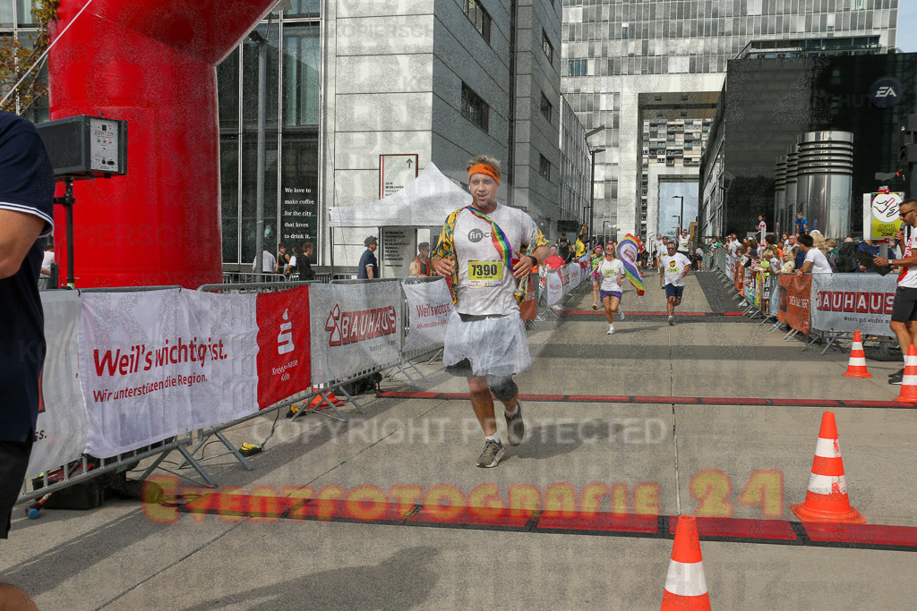 250920_1330_EX1_5054 | Sportfotografie im Rhein-Sieg Kreis, Köln, Bonn, NRW, Rheinland Pfalz, Hessen, etc. Unser Tätigkeitsfeld umfasst den Laufsport vom Volkslauf über den Marathon, Duathlon, Triathon bis zum Ultralauf wie Kölnpfad Ultra oder Schindertrail.