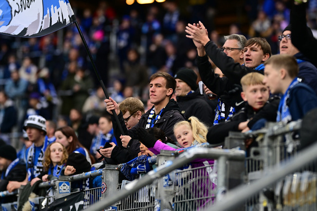 Fußball I Frauen I Saison 2025-2026 I Bundesliga I 10. Spieltag I Hamburger SV - 1. FC Nürnberg I 46741 | Der Sportfotograf. - Realisiert mit Pictrs.com