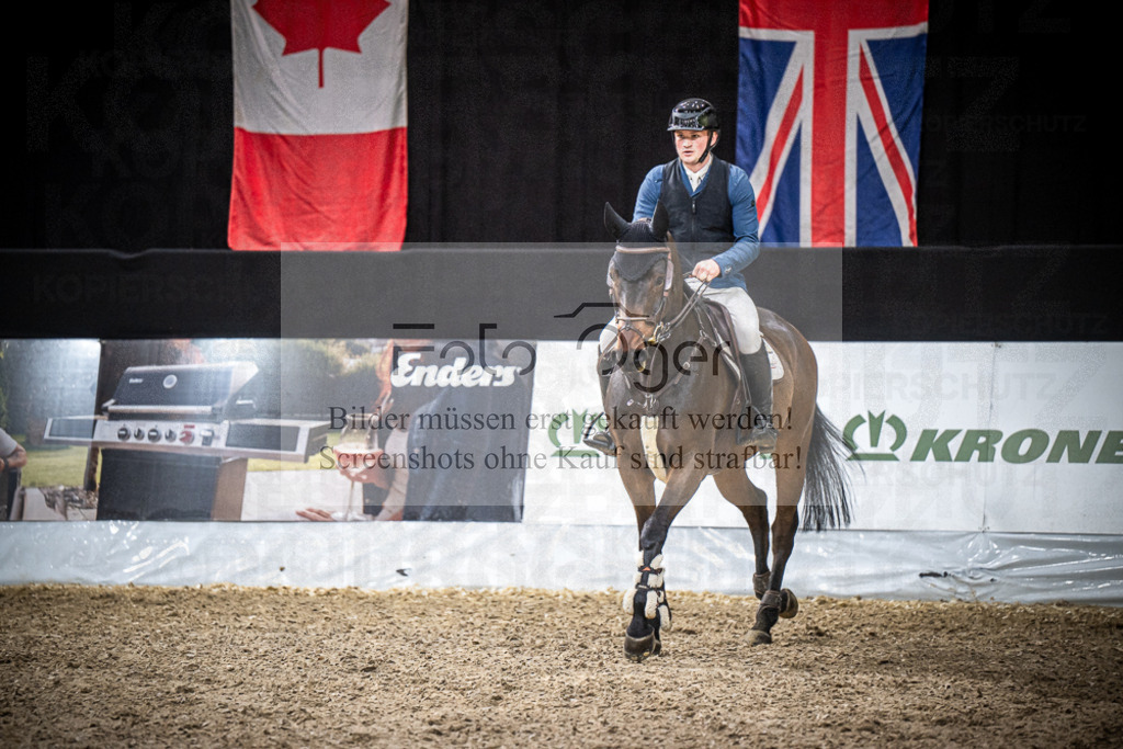 DOS_2512 | Entdecke hochwertige Reitturnierfotos von Foto Oger. Professionell, emotional und authentisch – jetzt Lieblingsmomente im Shop bestellen.Deutschlandweite Turnierfotografie. - Realisiert mit Pictrs.com