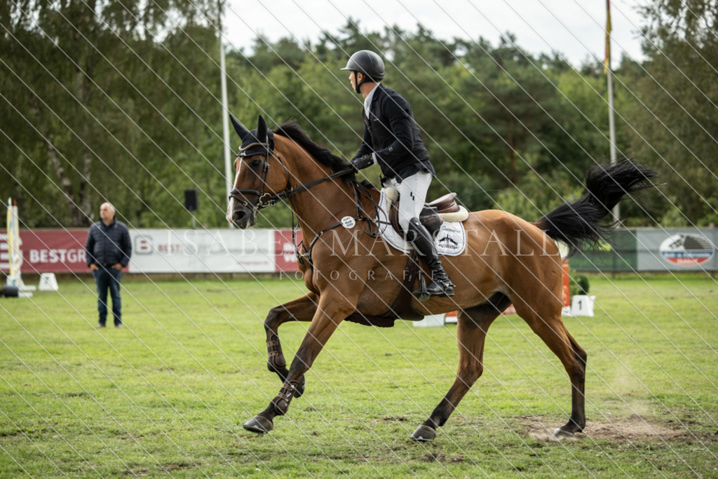 DK5A4940 | Isabel Marstall Fotografie - Realisiert mit Pictrs.com