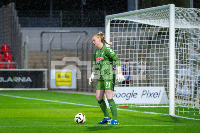 20240927_NSZ_6546 | Laura Dick (TSG Hoffenheim,No.21)DEU, Leverkusen, 27.09.2024 Fußball, Frauen, Google Pixel Frauen-Bundesliga, Saison 2024/2025, 4. Spieltag, Bayer 04 Leverkusen - TSG HoffenheimDIE DFB-RICHTLINIEN UNTERSAGEN JEGLICHE NUTZUNG VON FOTOS ALS SEQUENZBILDER UND/ODER VIDEOÄHNLICHE FOTOSTRECKEN - Realisiert mit Pictrs.com