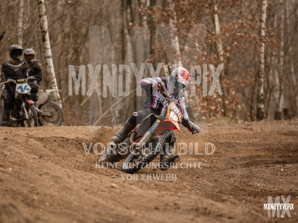 866A0329 | mxndyyvipix