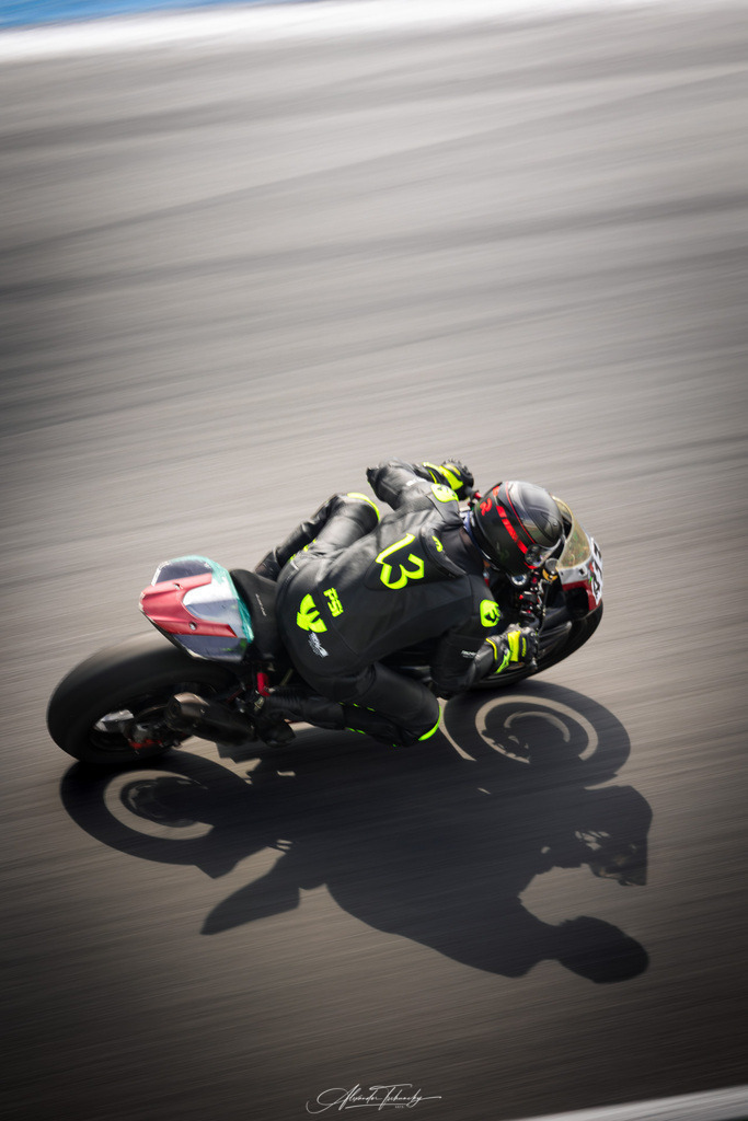 Ducati Trackday Hockenheimring 2026 | Entdecken Sie die faszinierende Welt von Alexander Tschuncky Arts: Kreative Fotografie, atemberaubende Automobilkunst und hochwertiger Bilderdruck. Lassen Sie sich inspirieren! - Realisiert mit Pictrs.com