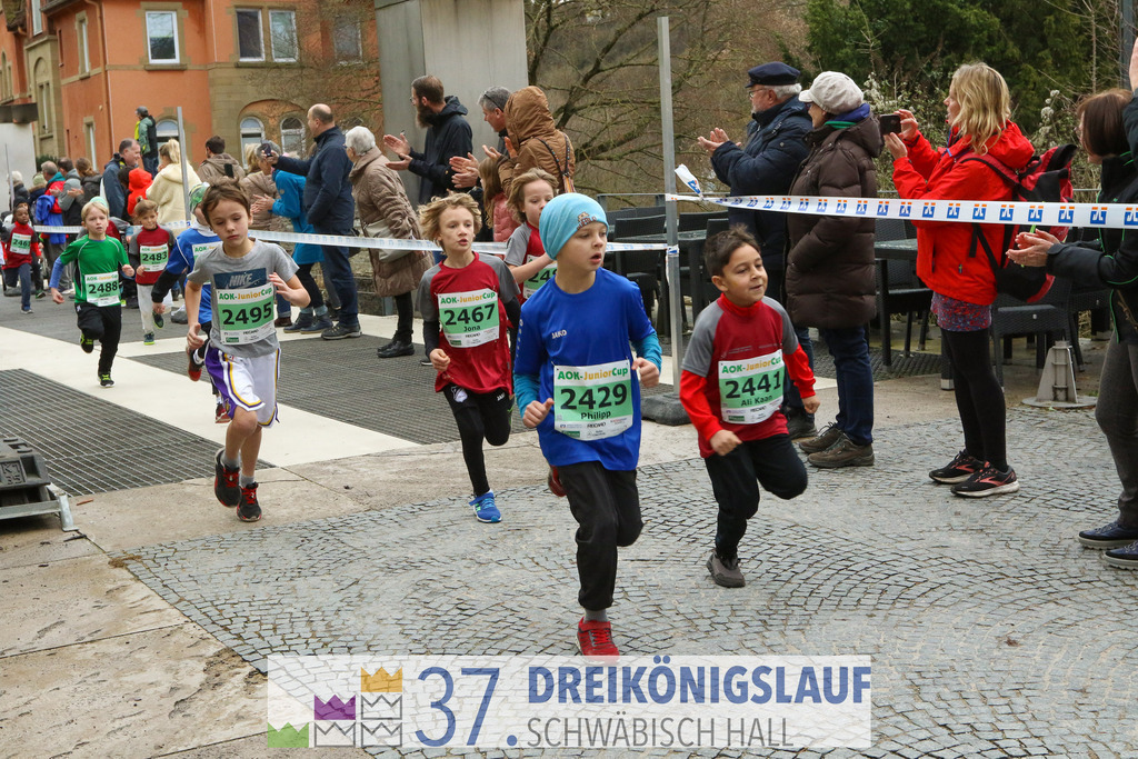 AOK JuniorCup 400m | 3Koenigslauf 2023 - Realisiert mit Pictrs.com