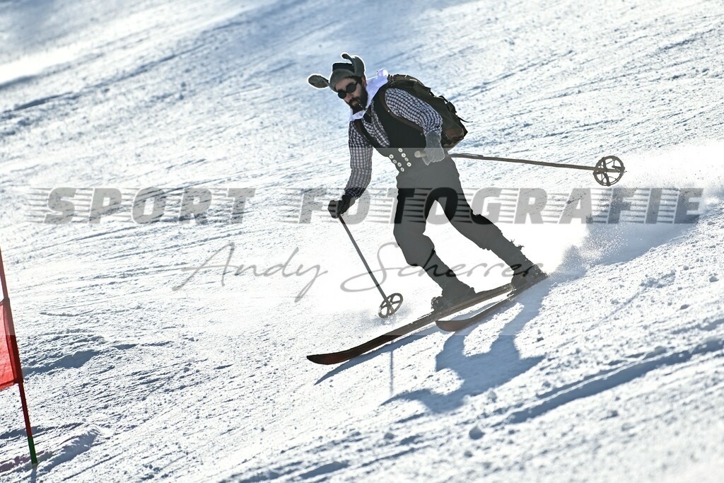 DSC_8390 | Kaufen Sie Sportbilder im Onlineshop von Andy Scherrer Sportfotografie. Faszinierende Bilder von Sportevents aus der ganzen Schweiz. Fussball, Frauenfussball, Unihockey, Handball, Schwingen und weiteren Sportarten. - Realisiert mit Pictrs.com